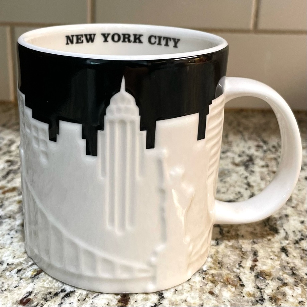 Starbucks New York City 3D skyline yellow taxi collector mug, 2012,